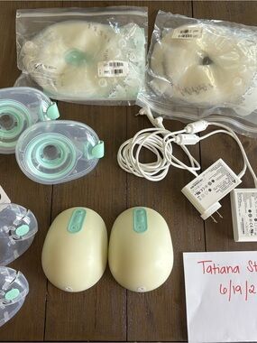 Willow Portable Set in Cream and Mint Green
